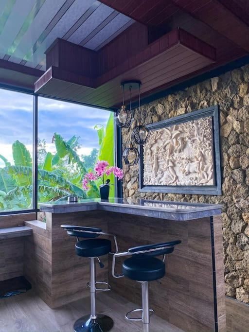 Tori Klumpu, 3 Bedroom Artistic Villa, Dual Views Near Ubud بادونج المظهر الخارجي الصورة