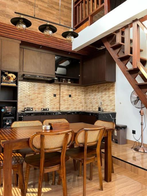 Tori Klumpu, 3 Bedroom Artistic Villa, Dual Views Near Ubud بادونج المظهر الخارجي الصورة